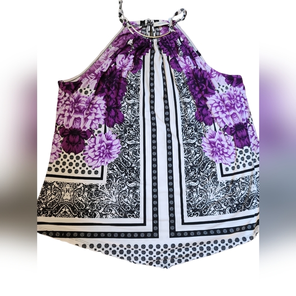 Ricki's Tops - Rickis Top